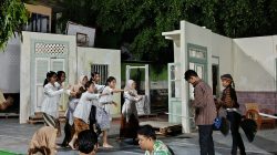 Berawal dari Tantangan Bupati, Teater Guru Kudus Kembali Pentas dengan Lakon Gadis Pingitan